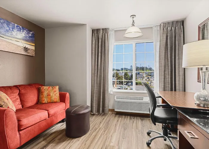 The Ashley Inn & Suites
